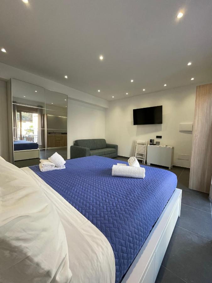 Ng Guest House Il Gallura Olbia Bagian luar foto