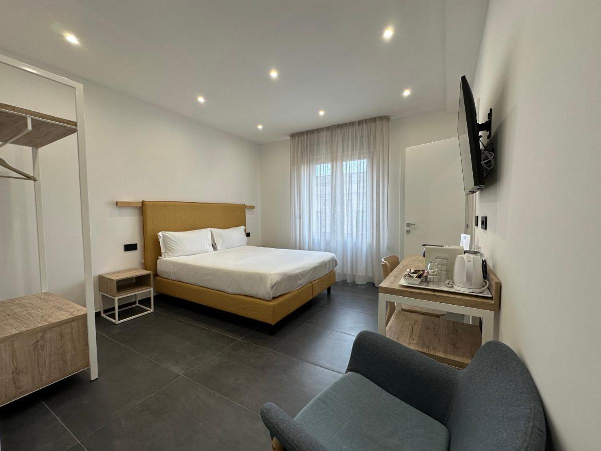 Ng Guest House Il Gallura Olbia Bagian luar foto