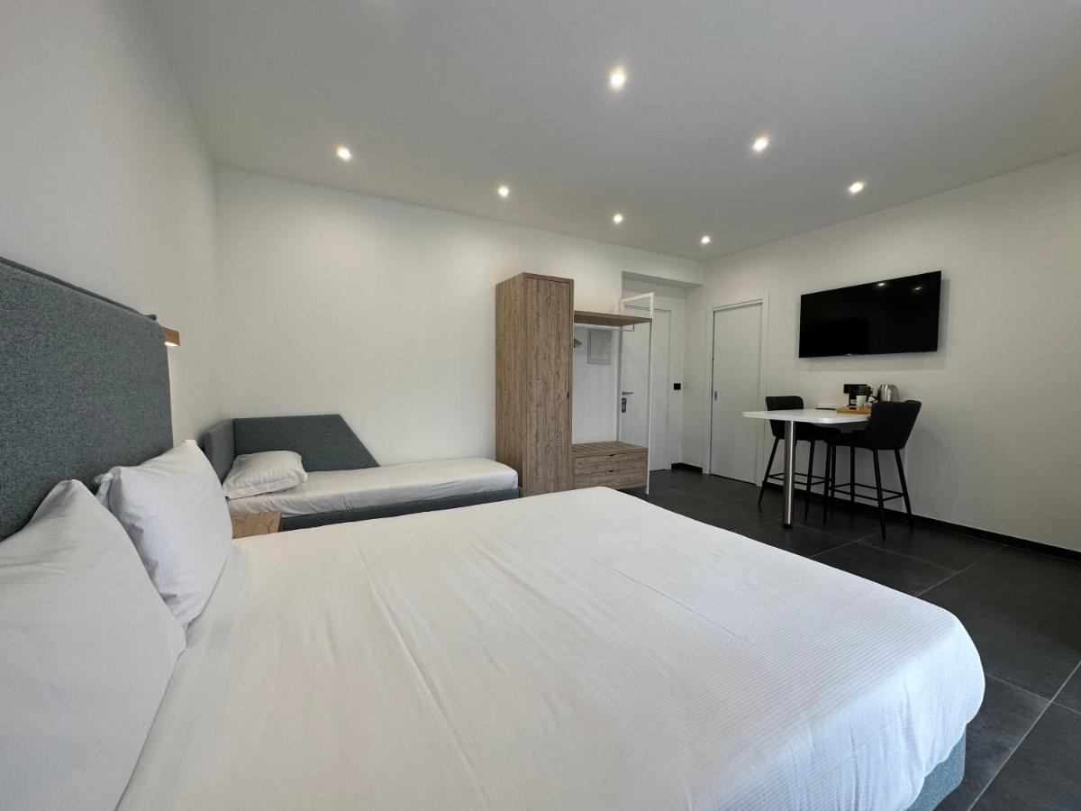 Ng Guest House Il Gallura Olbia Bagian luar foto