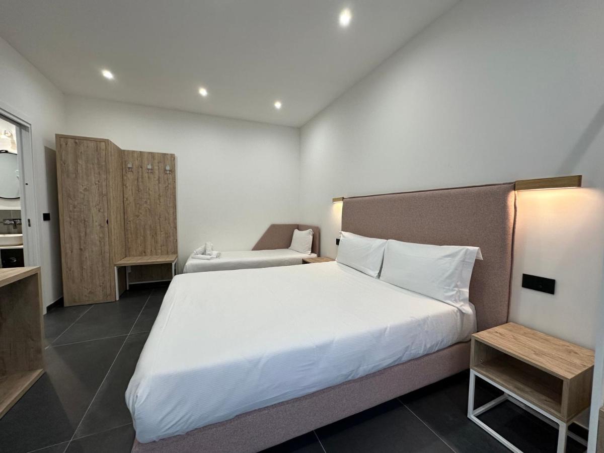 Ng Guest House Il Gallura Olbia Bagian luar foto