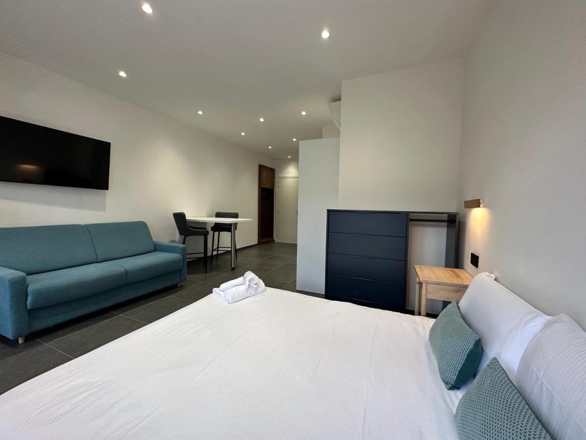 Ng Guest House Il Gallura Olbia Bagian luar foto