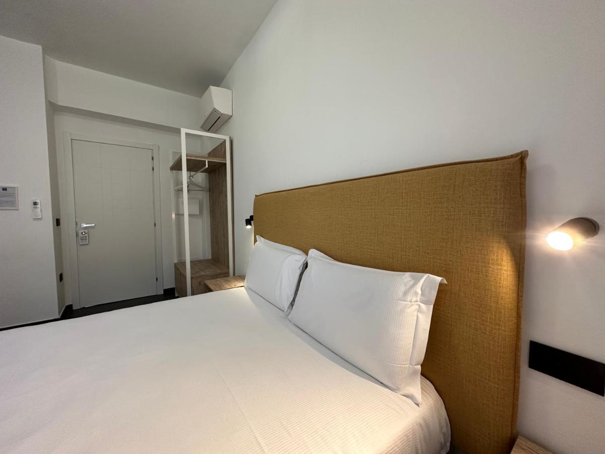 Ng Guest House Il Gallura Olbia Bagian luar foto