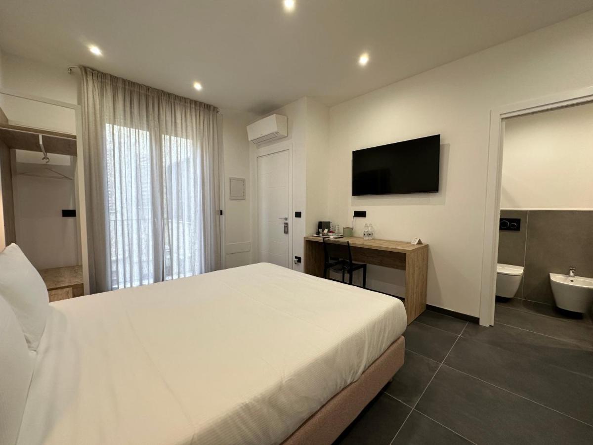Ng Guest House Il Gallura Olbia Bagian luar foto