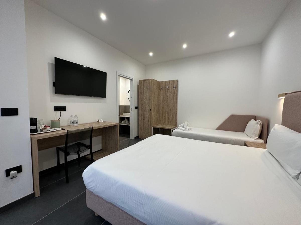 Ng Guest House Il Gallura Olbia Bagian luar foto
