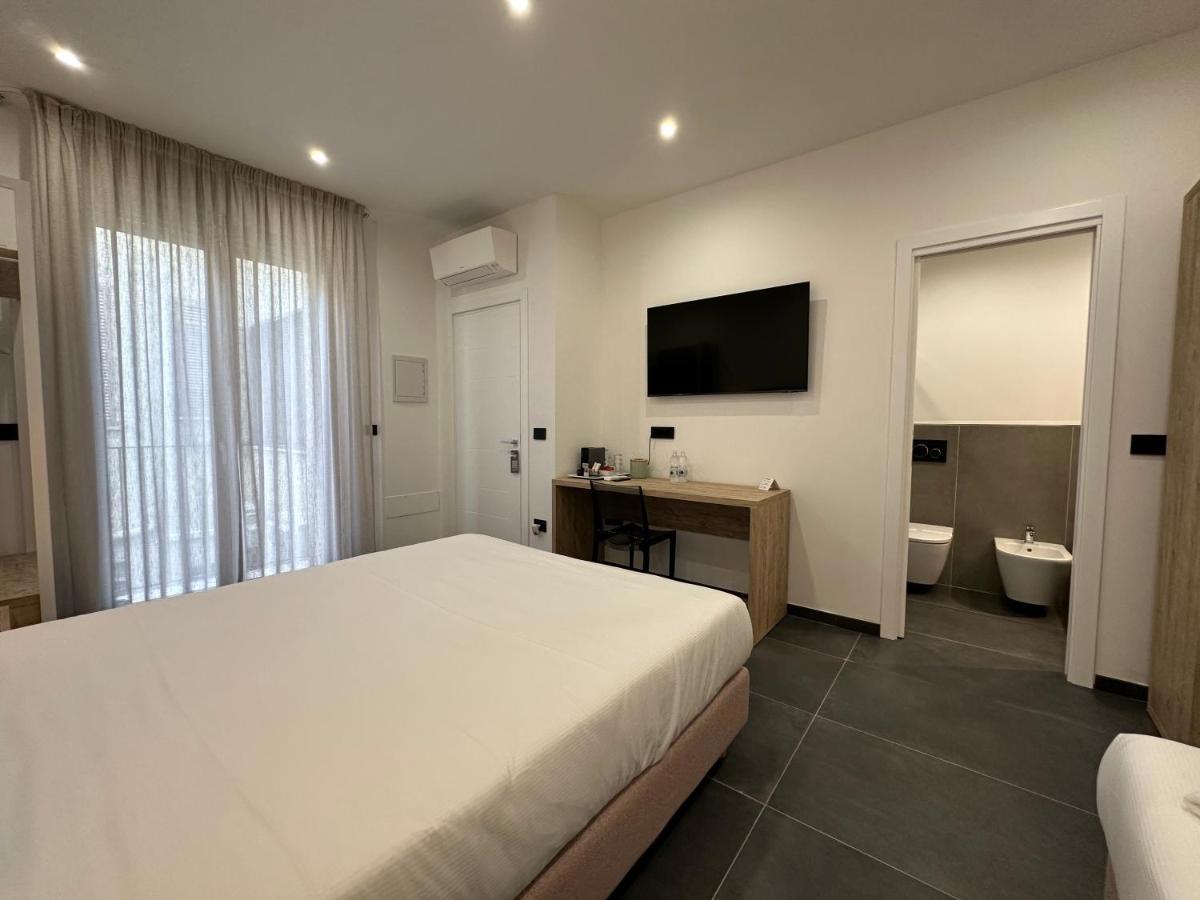 Ng Guest House Il Gallura Olbia Bagian luar foto
