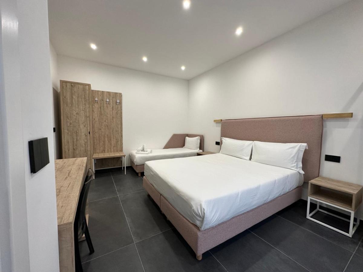 Ng Guest House Il Gallura Olbia Bagian luar foto